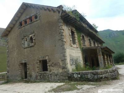 Senderismo Valles Pasiegos, Cantabria; peguerinos la cabrera madrid ruta del agua el monasterio de p